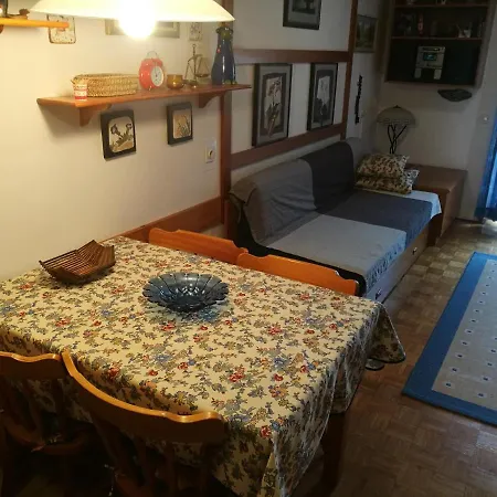 Apartma Resica 아파트 *