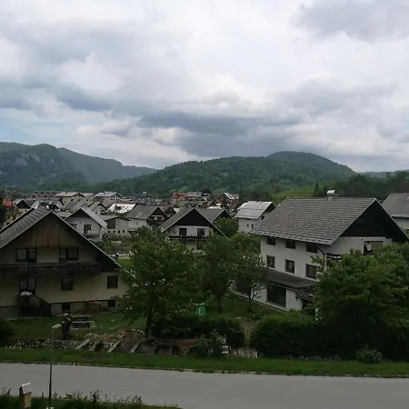 Apartma Resica 아파트 *